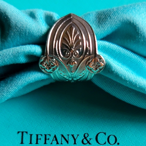 1870 Tiffany & Company Italian Spoon Ring Sterling Luxury Vintage Celeb Style#70 - Picture 4 of 17
